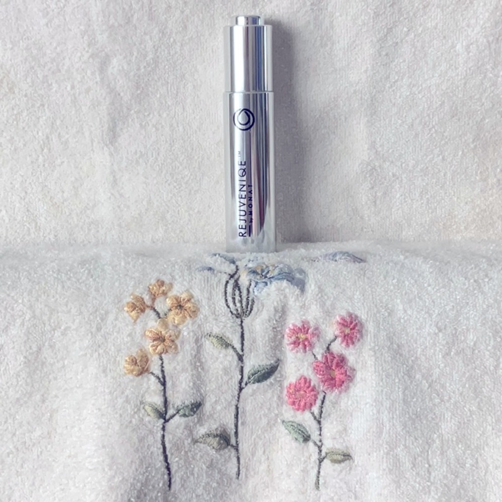 🛁 MONAT REJUVENIQE OIL INTENSIVE  🛁 NWOT 🛁 NWOB 🛁